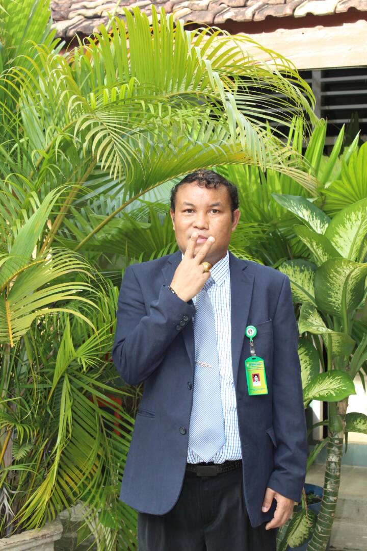 COVID 19 MENGKRITALISASIKAN PERAN  ORANG TUA SEBAGAI GURU PERTAMA DAN UTAMA DI RUMAH