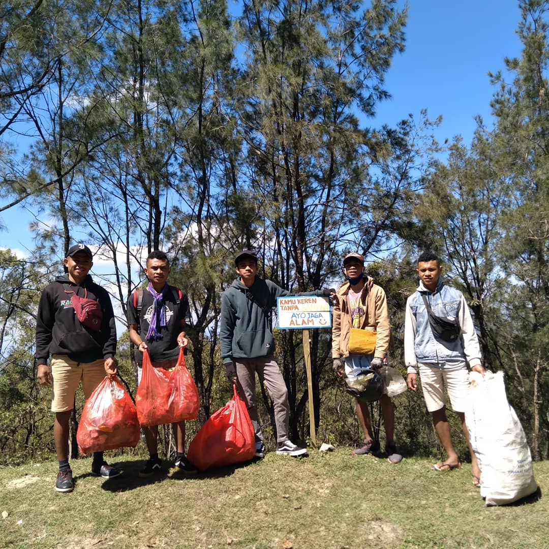 Maraknya Destinasi Wisata Di TTS Yang Dipenuhi Sampah, Dan Gerakan Kaum Muda