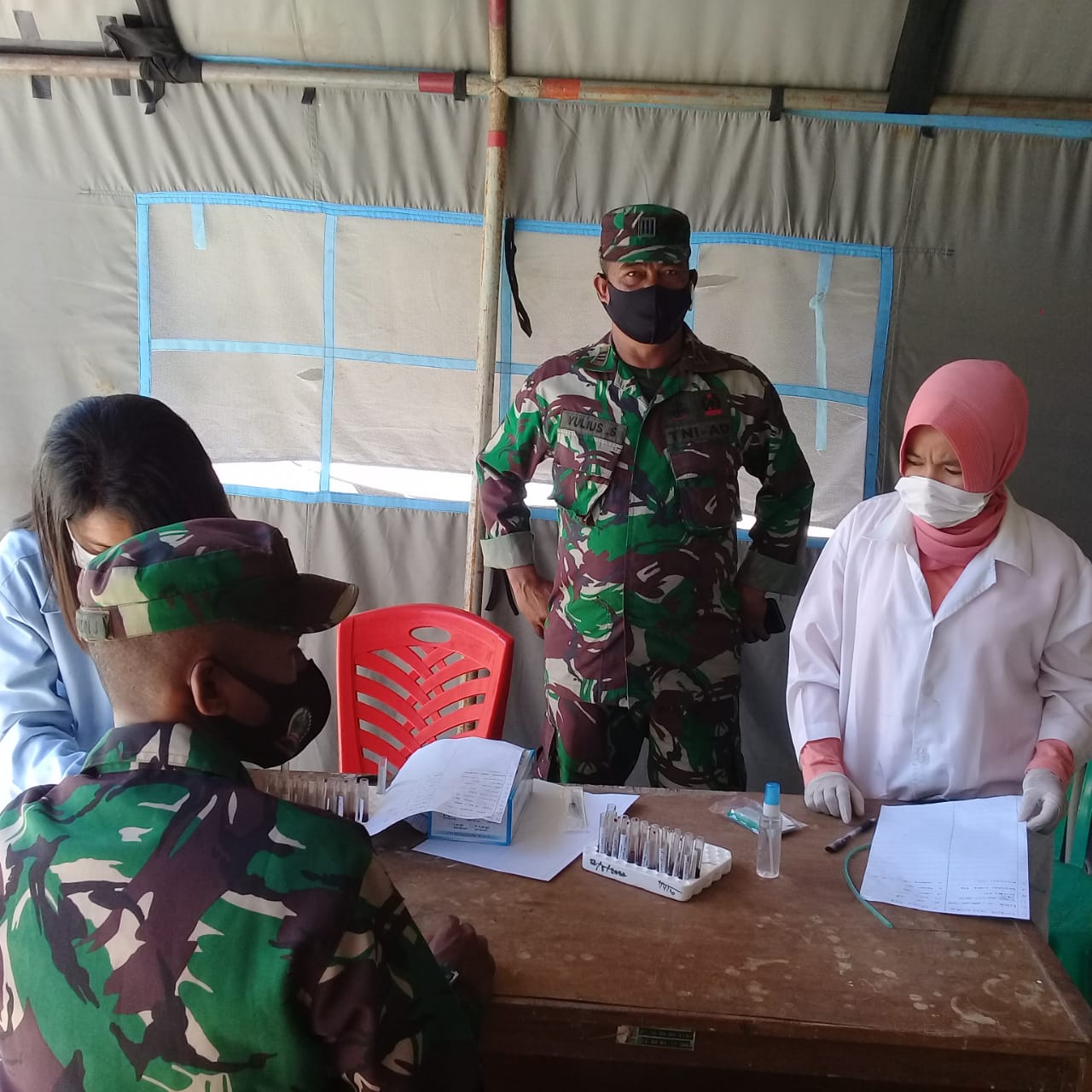 Kodim 1602 Ende Lakukan Rapid Test Pada 78 Anggota Kodim Yang Baru Selesai Pendidikan