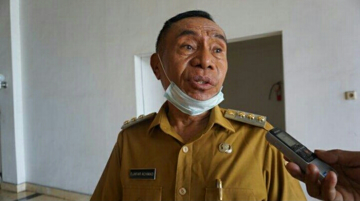 Bupati Ende Minta Hentikan Pengusaha Air Minum Tanpa Izin