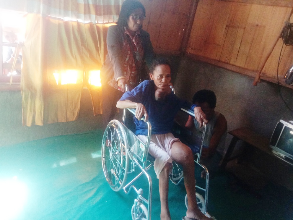 Ibu Penderita Kanker Tiroid di Sikka   Dapat Perhatian Khusus dari Bupati Sikka. Segera Ke RS Siloam