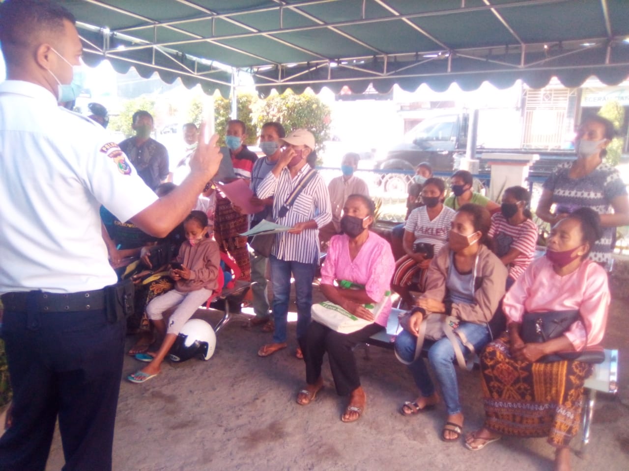 Di Sikka Para Pelaku UMKM yang terdampak Covid-19 Dapat Dana BPUM dari Pemerintah