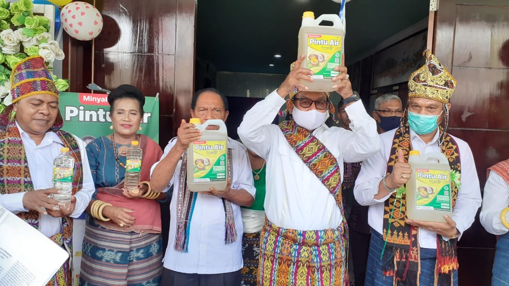 Wagub NTT Ajak Masyarakat Gunakan  Minyak Goreng Berbahan Baku Kelapa