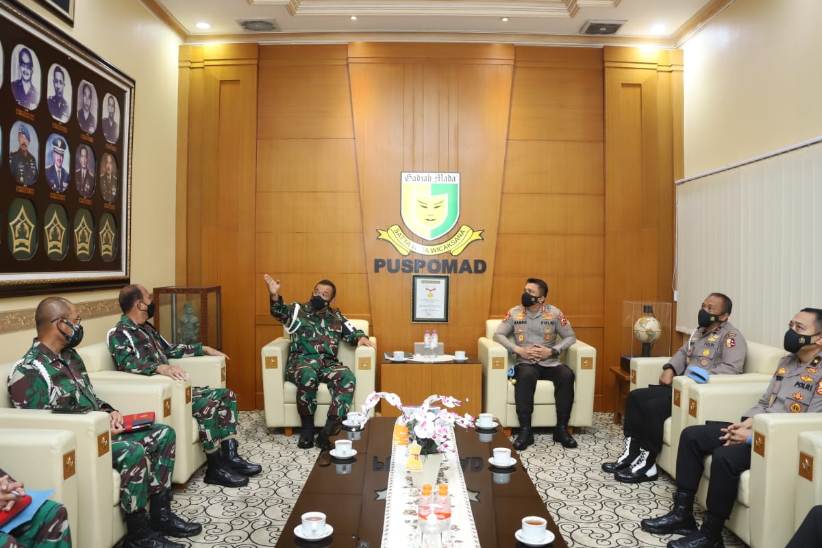 Perkuat Sinergi  Penegakan Disiplin Personel TNI-Polri, Kadiv Propam Polri Sambangi Danpuspom AD 