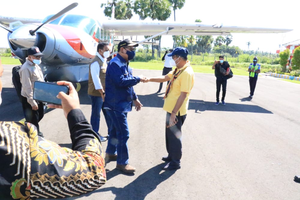 Wagub NTT Kembali Kunjungi Kabupaten Lembata, Tinjau Dampak Bencana Siklon Tropis 