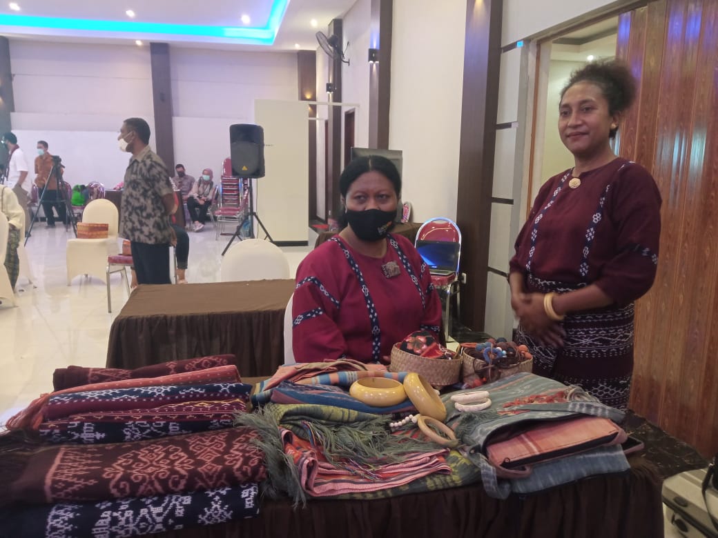 Akibat Pandemi Covid-19, Penghasilan Para Pelaku UMKM di Sikka Menurun Drastis