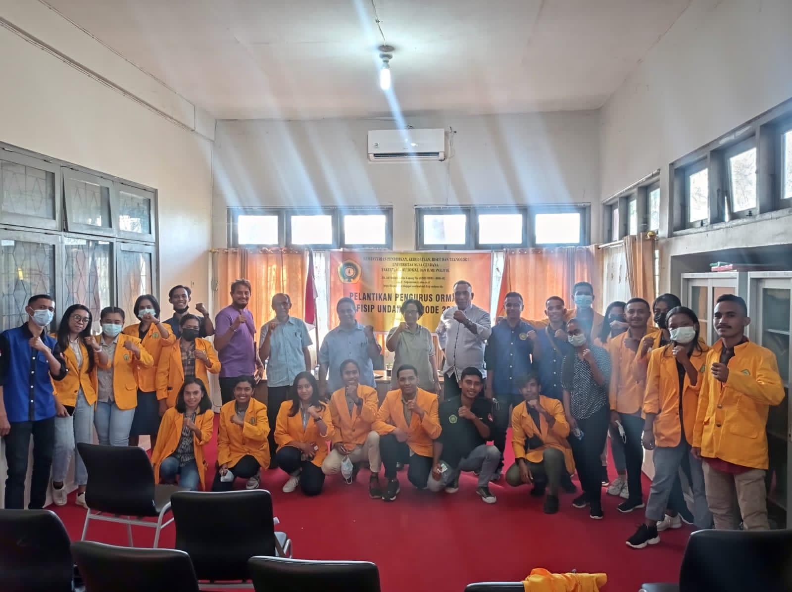 Pengurus Ormawa FISIP Undana Dilantik. Ini Pesan Dekan