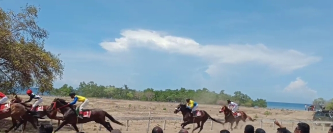 Bupati TTU Secara Resmi Membuka Kegiatan LPK Dalam Ajang Piala Bupati Yang Ke-17