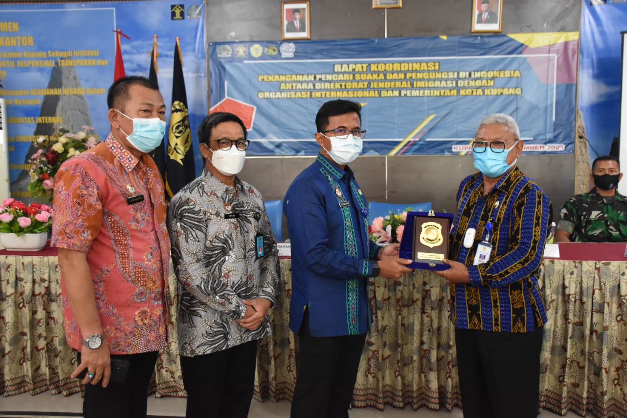 Wawali Kupang Dorong Koordinasi Untuk Pastikan Nasib Para Imigran 