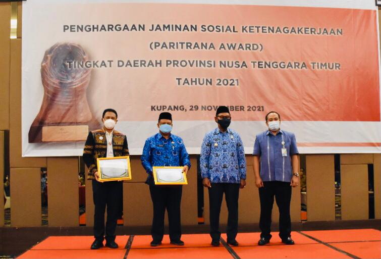 Pemkot Kupang Raih Penghargaan PARITRANA Award 