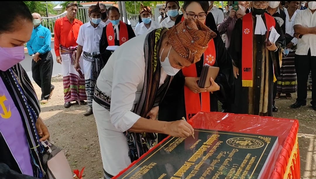 Peresmian Gedung Kebaktian Jemaat Efata Bello