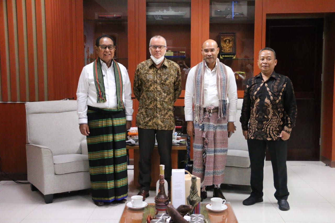 Pemprov Dukung ITS Surabaya dan Nova Innovation Lakukan Studi Kelayakan Laut di Larantuka