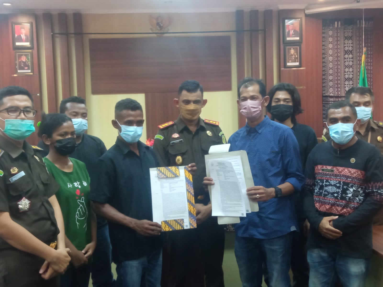 Pertama  Kali, Kejari Sikka Terapkan Restorative Justice Dalam Kasus Lakalantas