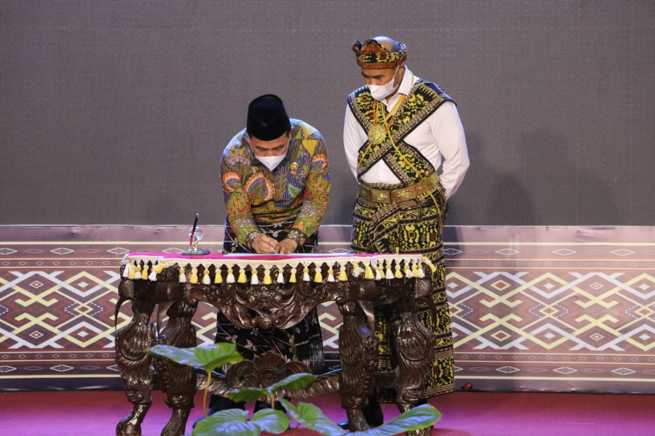 Di HUT NTT ke-63, Wagub Minta Kerja Cerdas, Kerja Jujur 