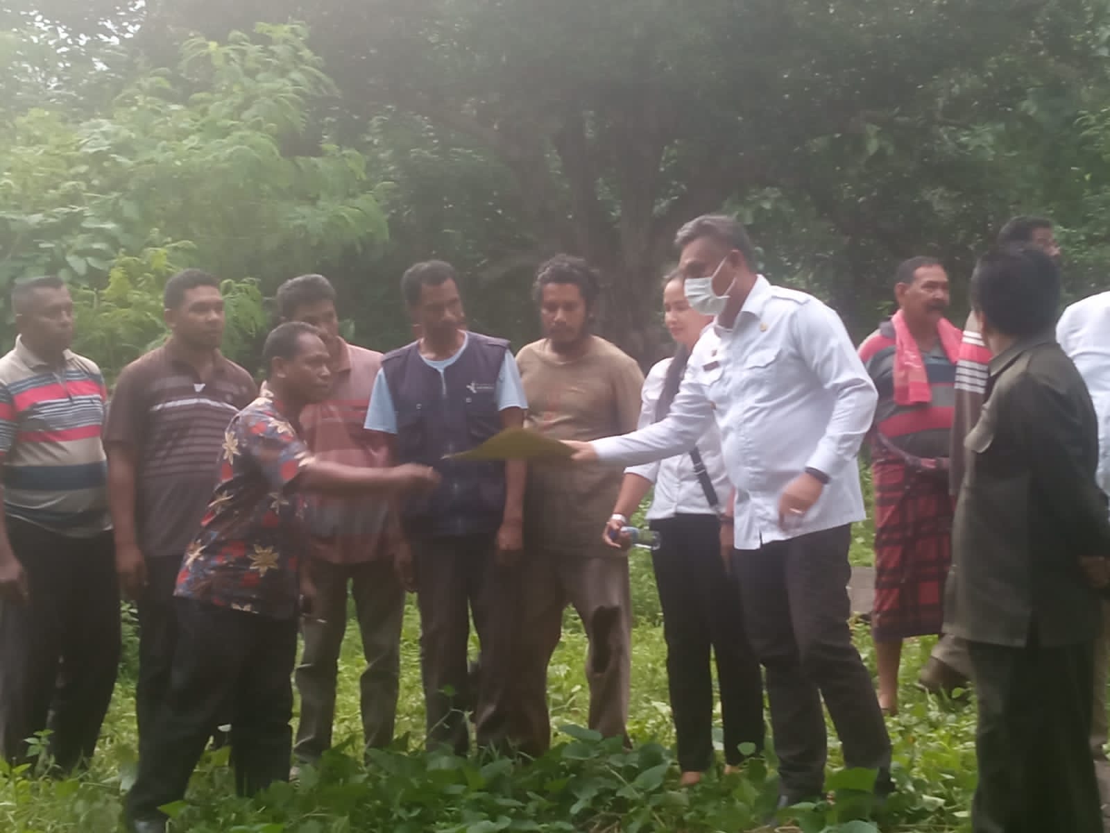 Bupati Sikka Pastikan Jembatan Habiheret Yang Rusak Segera Diperbaiki. Begini Sikap Romanus