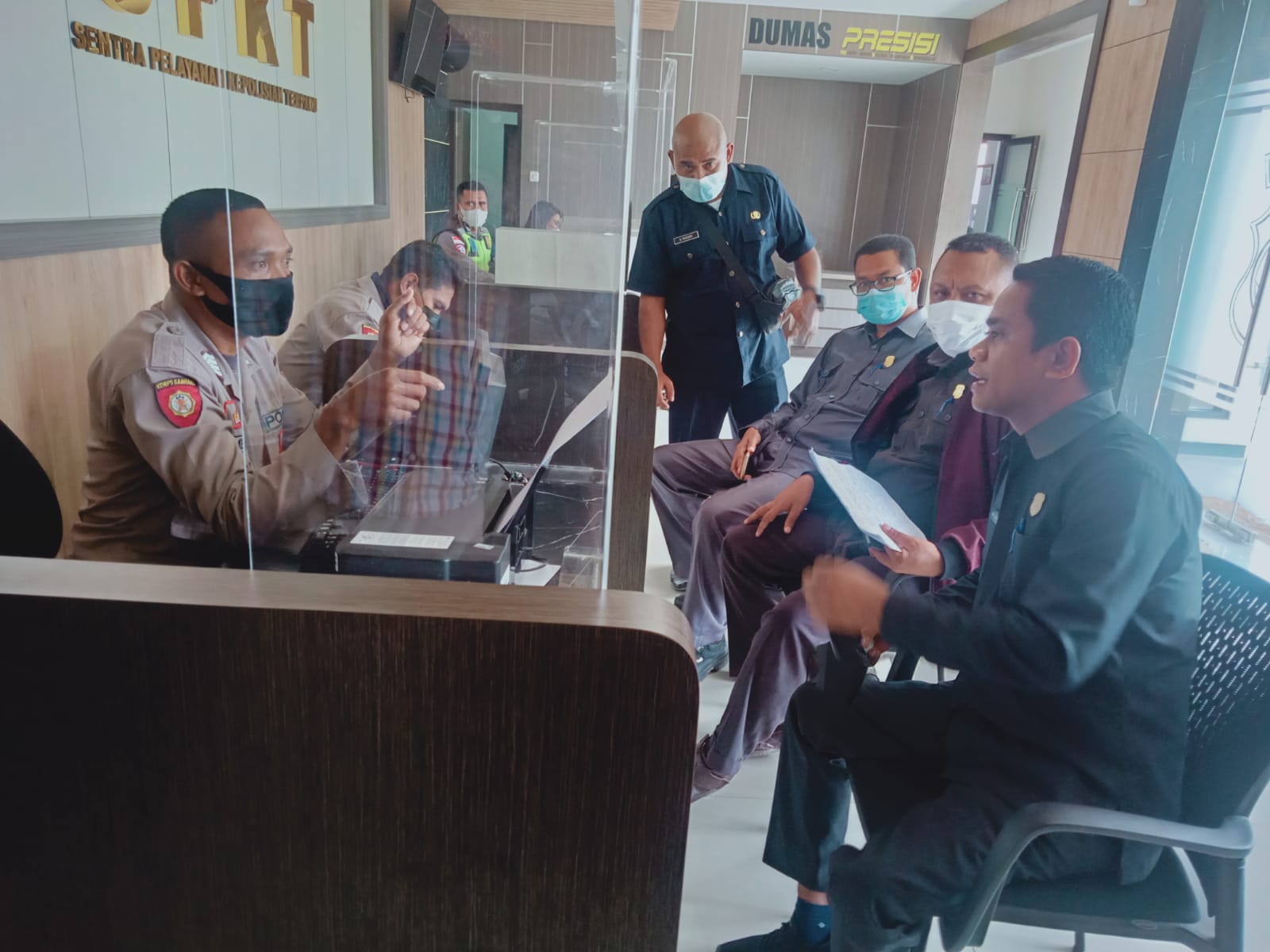 Bupati TTS Resmi di Polisikan Oleh Para Wakil Rakyat