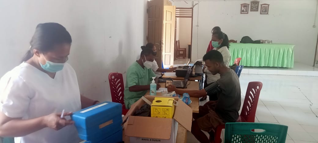 Dinkes Malaka Melalui PKM Kaputu Genjot Vaksinasi di Desa As Manulea dan Umutnana