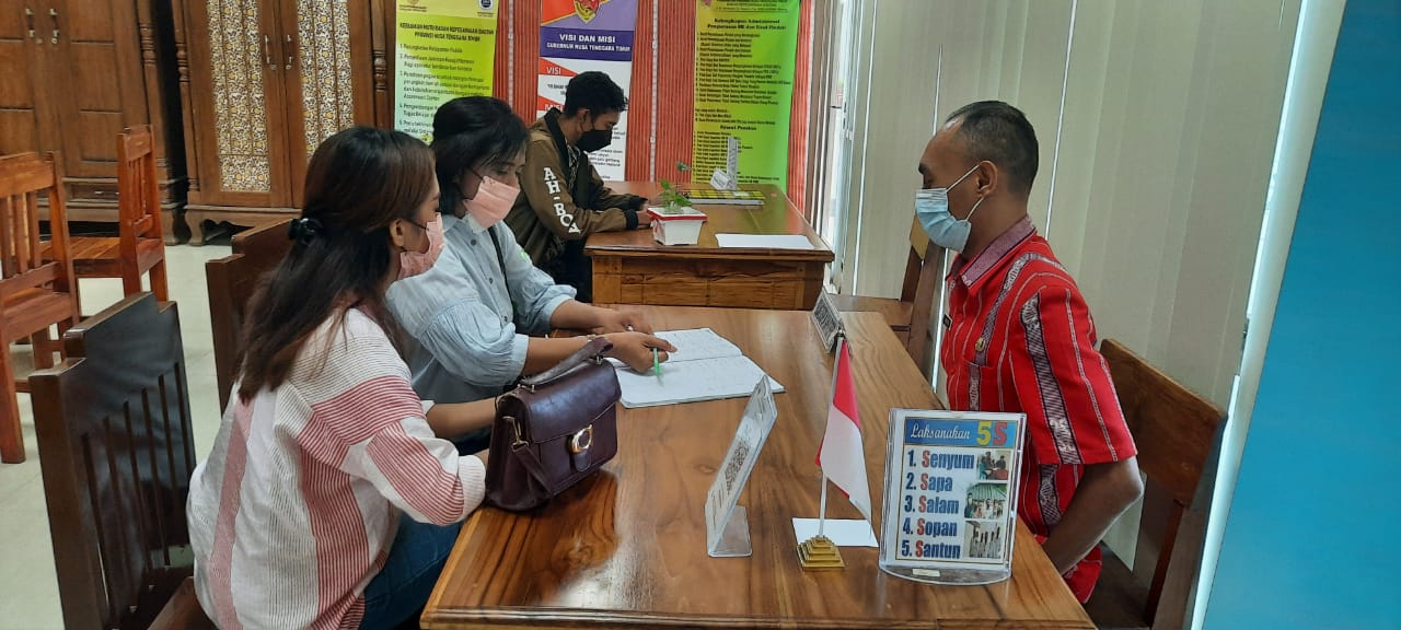 Diduga Oknum PNS di Dishub Provinsi NTT Lakukan Perceraian Sepihak dan Terlantarkan 4 Anak