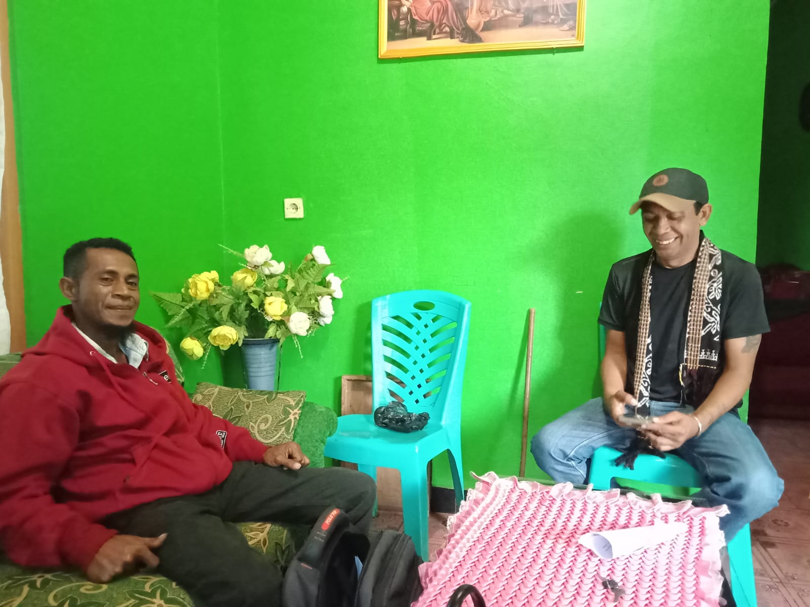 Marthen Nitbani Membantah Lakukan Penipuan Terkait Pemasangan Meteran Listrik di Desa Leloboko