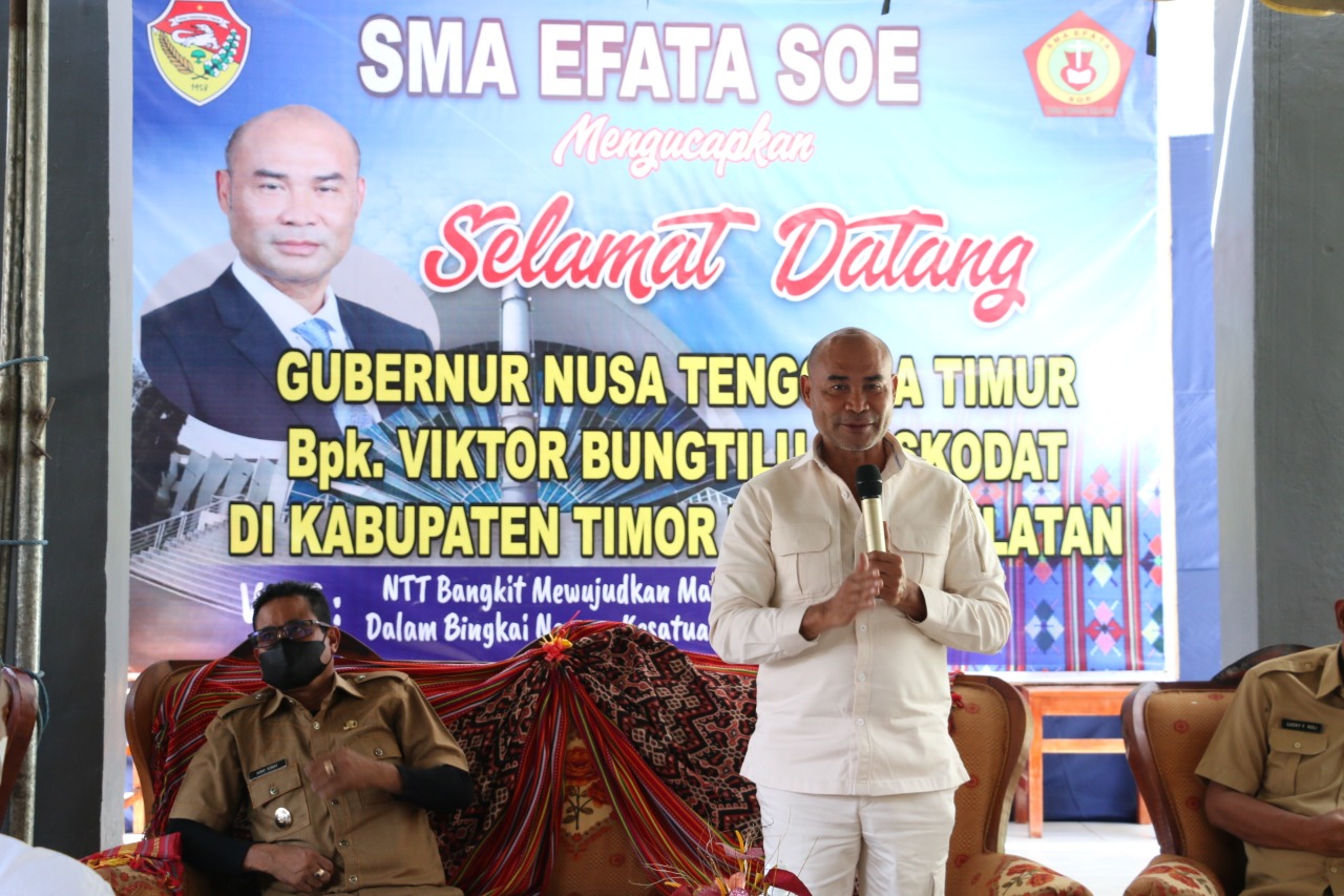 Gubernur NTT Mengunjungi SMA Efata Soe, Hal ini Yang Disampaikan 
