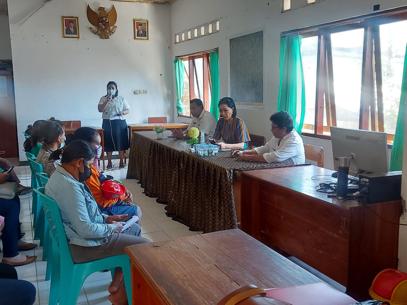 TP PKK NTT Bantu PMT Warga Sikumana, Untuk Peduli Gizi Anak