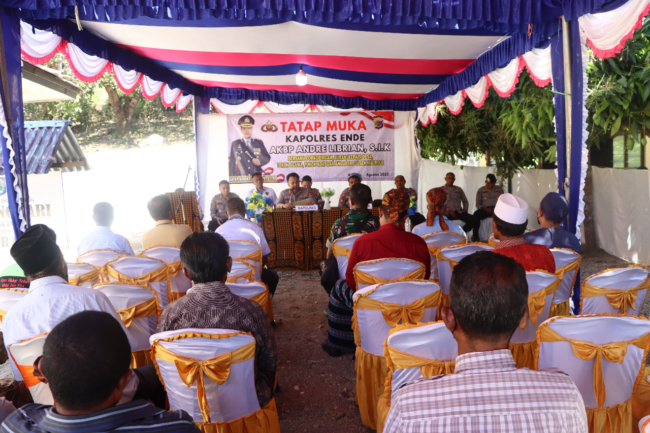 Kapolres Ende Kembali Lakukan Kunker Kedua di Polsek Wewaria dan Polsek Maurole