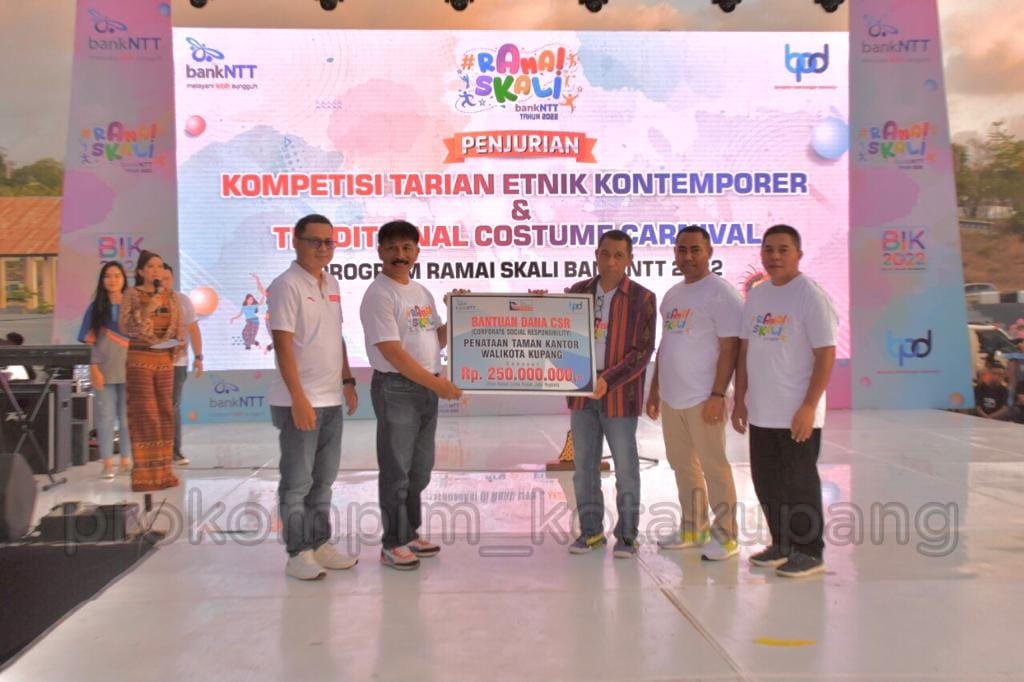 Penjabat Wali Kota Kupang Buka Event Ramai Skali, Pemkot Terima Bantuan CSR dari Bank NTT 