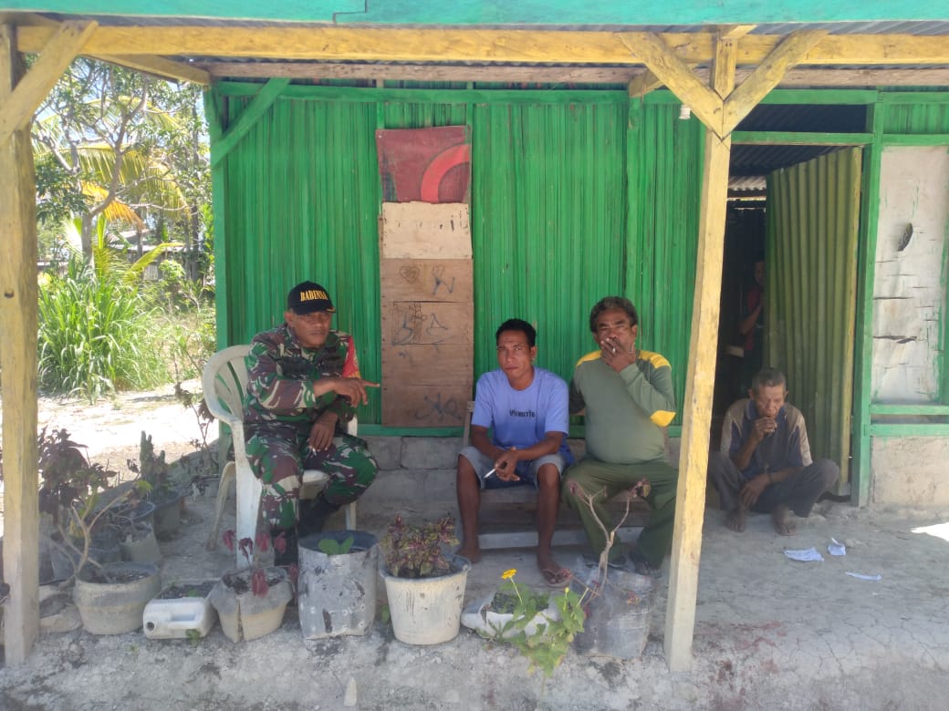 Berpotensi Bencana Pada Musim Penghujan, Babinsa 1621/TTS Himbau Warga Untuk Waspada  