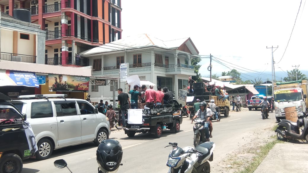 Aliansi Masyarakat Kembur Lakukan Aksi Demonstrasi Tuntut Keadilan Untuk Gregorius