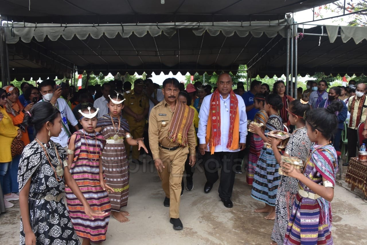 Pemkot Kupang Launching Program Lopo Pintar 
