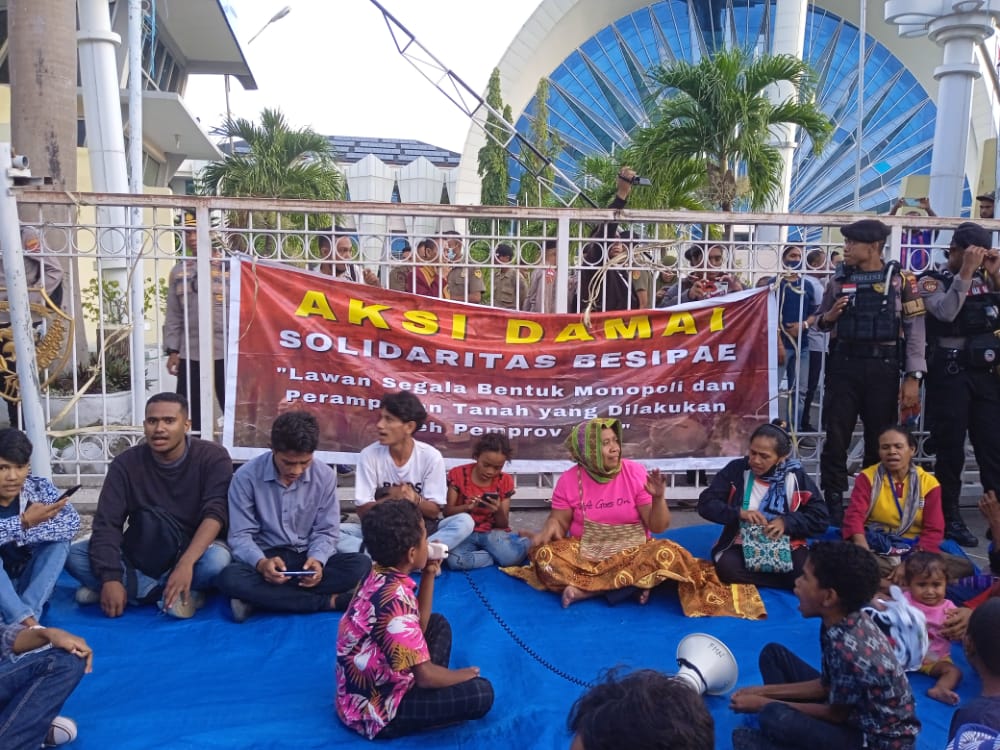 Miris, Wartawan Dibatasi Saat Meliput Aksi Demo Aliansi Besipa'e