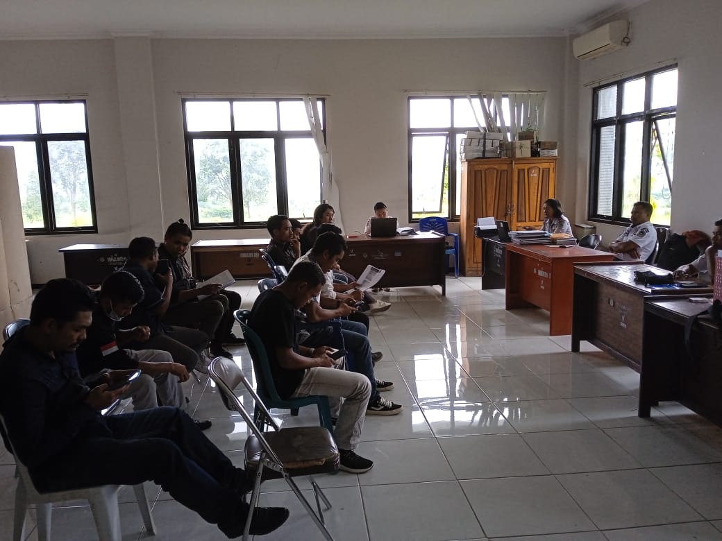 Sekretaris Disnak Matim Diduga Menipu Warga Elar Hingga Puluhan Juta