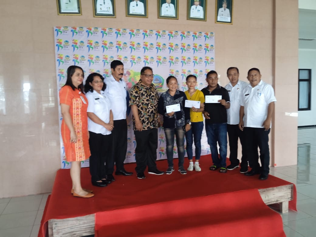 Pemda Matim Berikan Modal Usaha Bagi THL Yang Dirumahkan