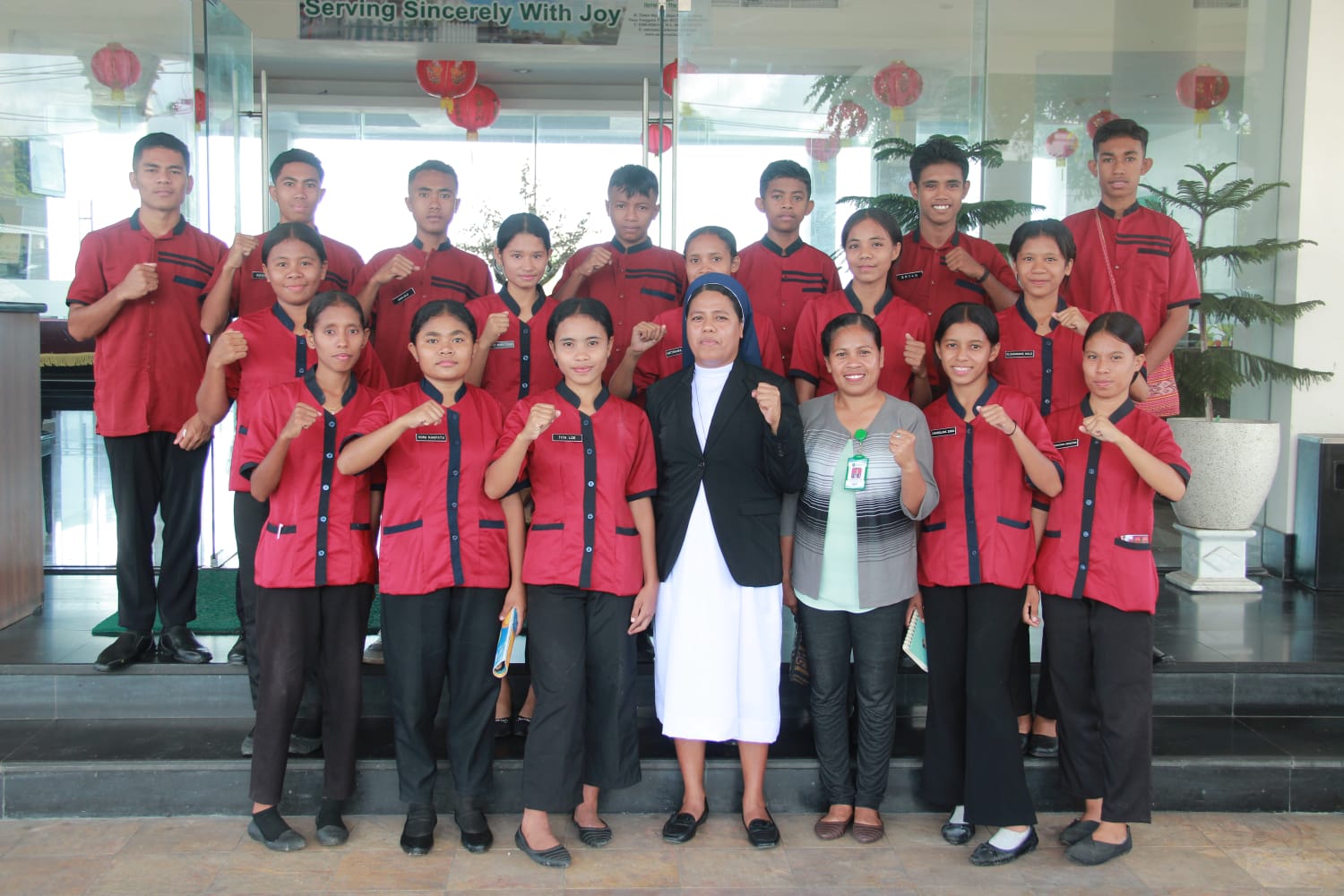 Siswa-Siswi Jurusan Perhotelan SMK Kusuma Atambua Study Tour Ke Kota Kupang, Ini Tujuannya