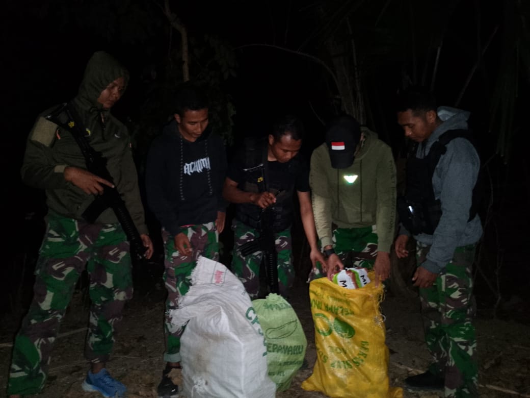 Gerak Cepat, Satgas Yonif 742/SWY Berhasil Gagalkan Penyelundupan Minuman Jenis Susu Ke Timor Leste