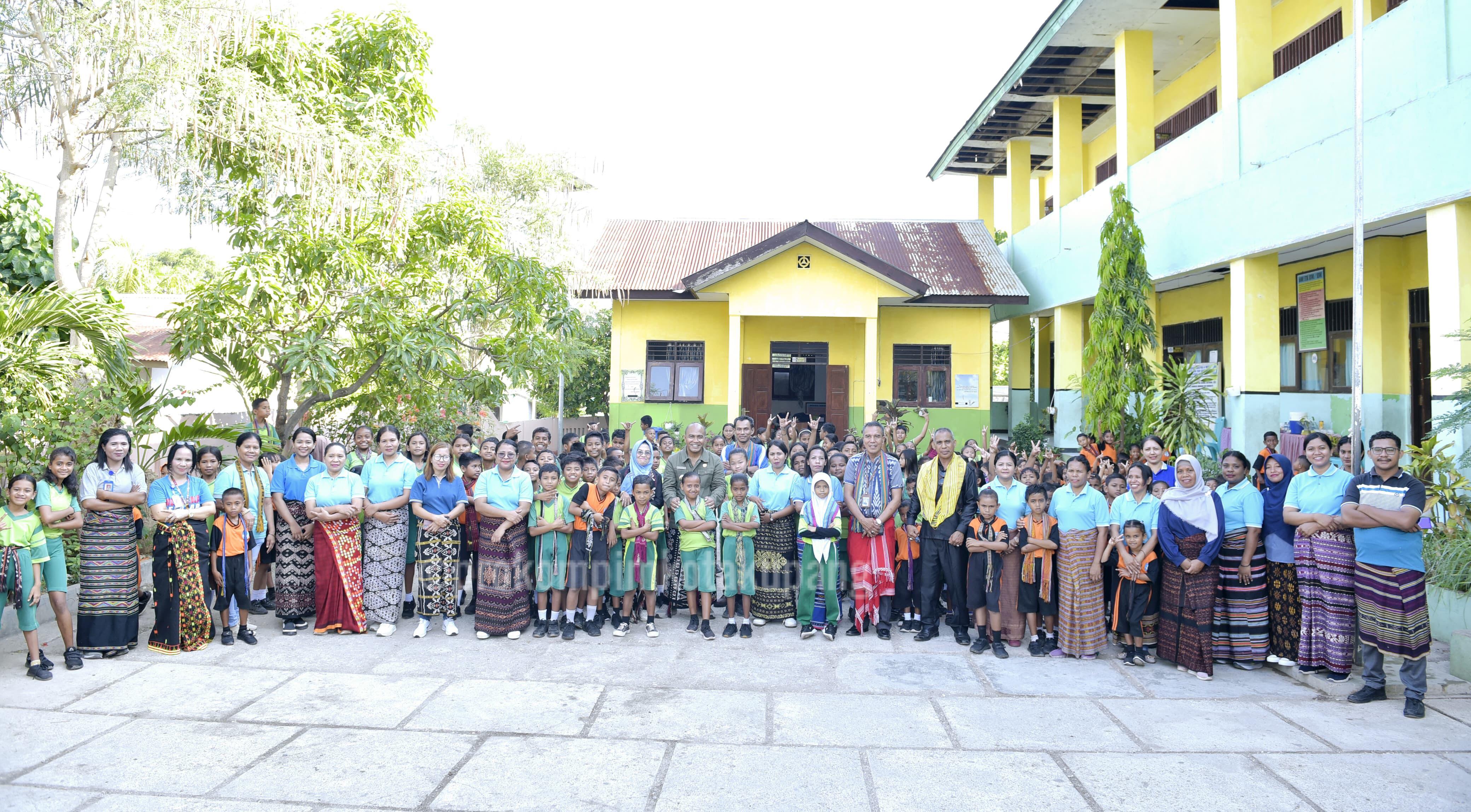 Berkunjung Ke SDN Tuak, Pj. Walikota Ajak Siswa Jadi Agen Perubahan Dalam Dunia Pendidikan