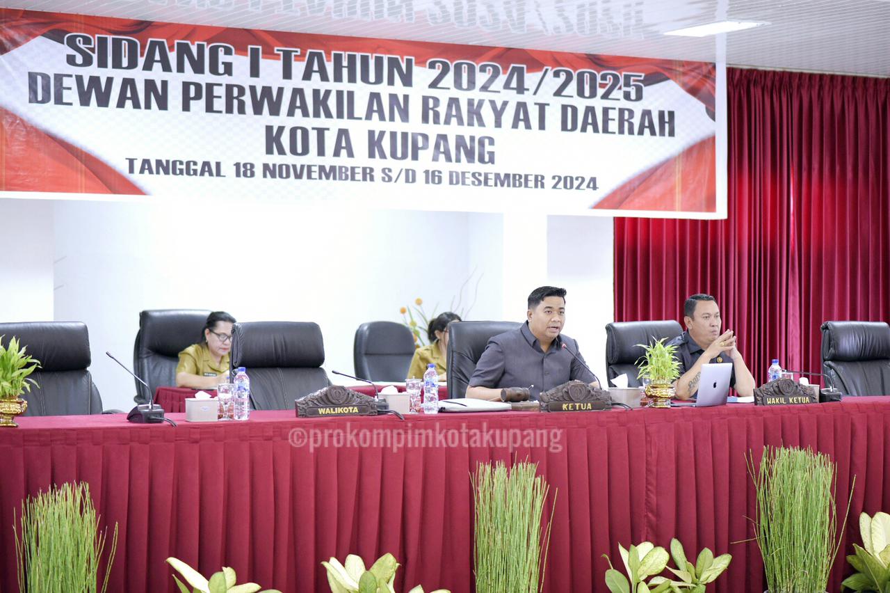 Pemkot Kupang Bacakan RKUA PPAS Tahun 2025 Saat Sidang Rapat Paripurna DPRD