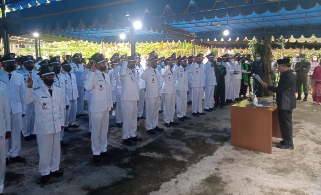 Lantik 44 Kepala Desa Terpilih, Ini Pesan Bupati TTS