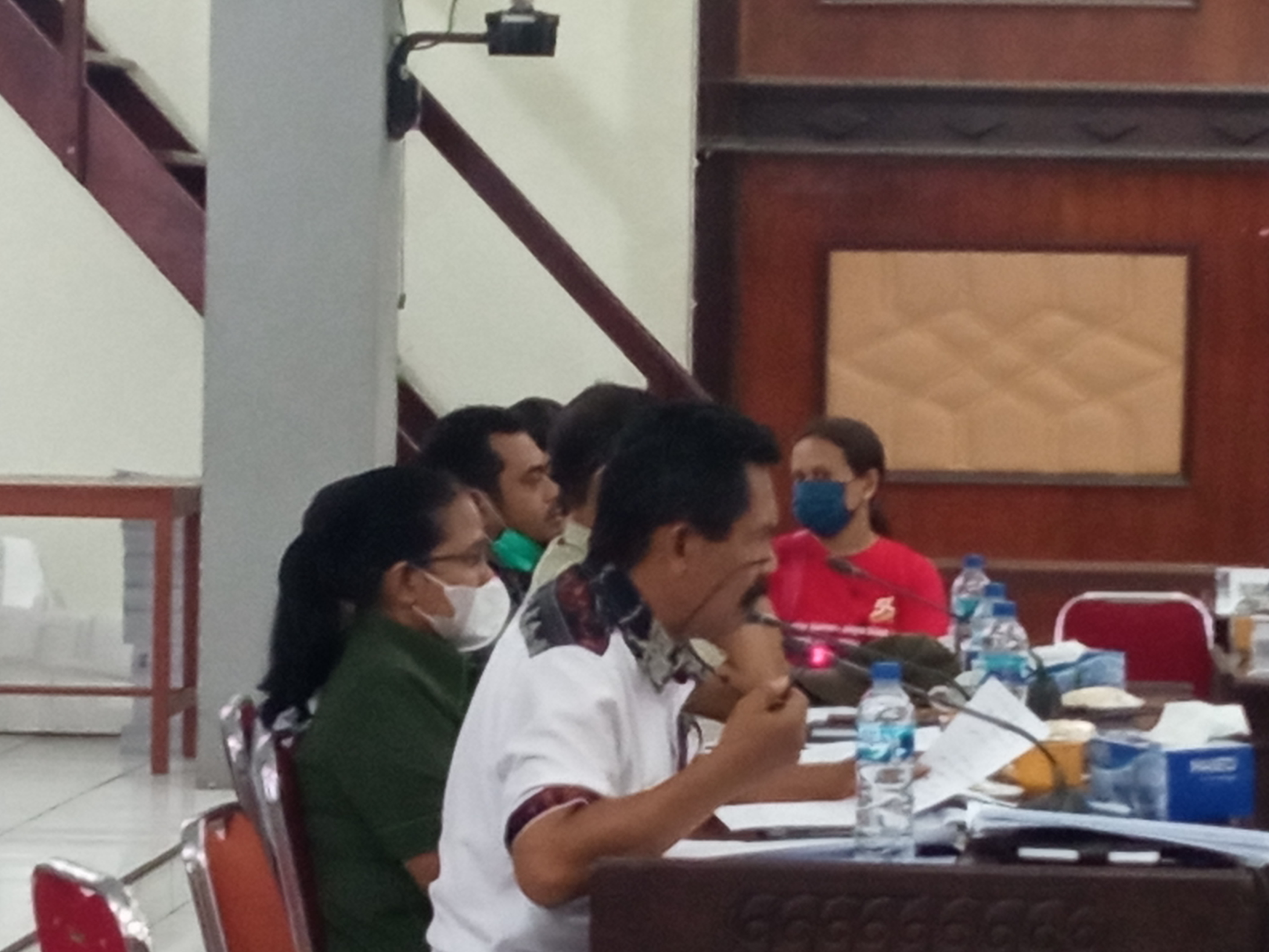 Polemik Tender Air Minum IKK Paga Berlanjut Ke DPRD Sikka. Begini Sikap Kadis PUPR