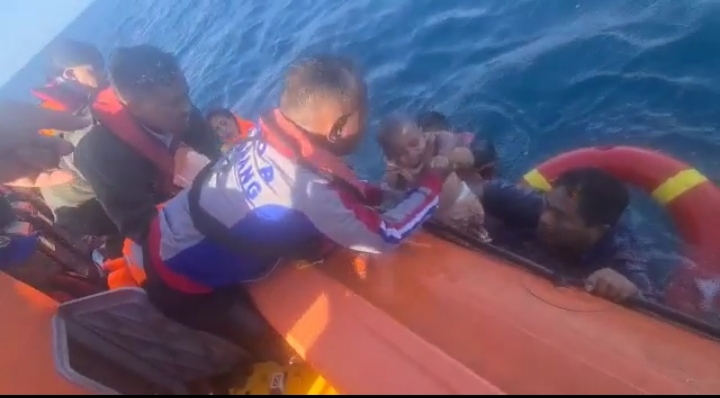 BARU. Kronologi Lengkap  Kecelakaan Laut Kapal Chantika Ekspress 77 