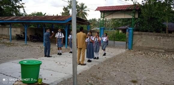 SMAN 1 Malaka Barat Gelar Sosialisasi dan Latihan Penerapan Protokol Covid 19 Bagi Siswa