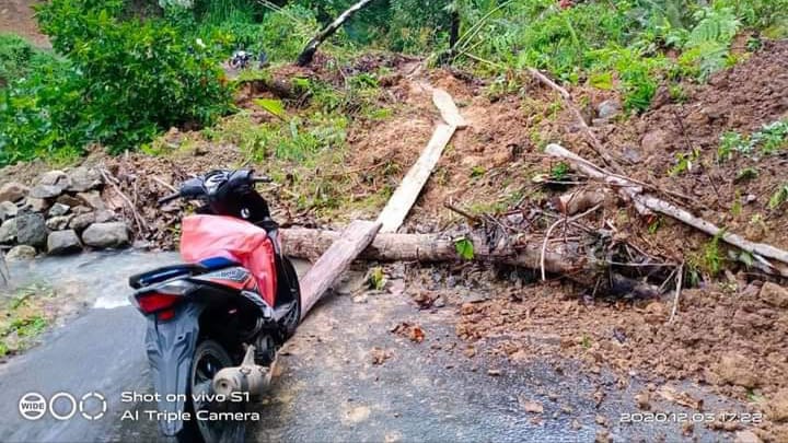 Sejak 2 Desember,Ruas jalan Pemo- Boafeo Ende Kembali Longsor, Djolan Rinda Pemerintah Jangan Tidur