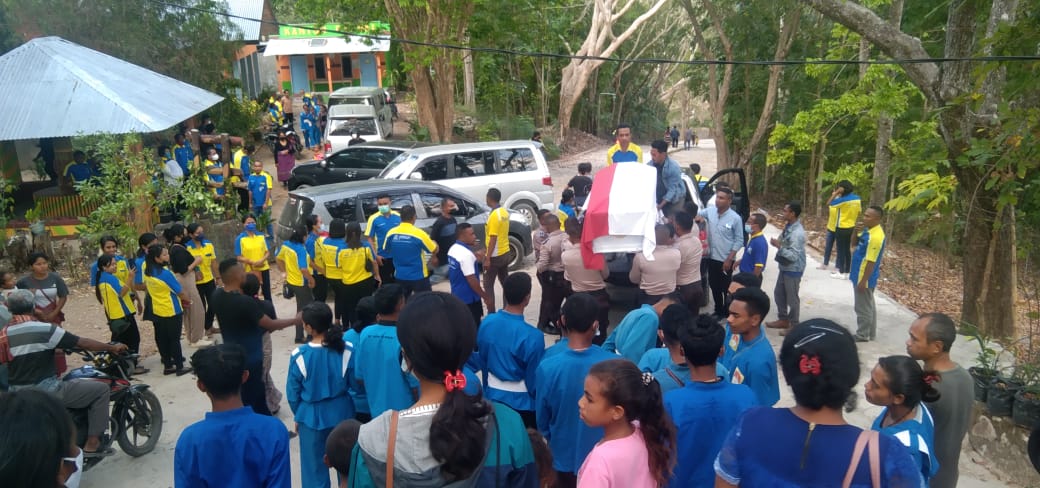 Ini Yang Disampaikan Oleh Pimpinan Kopdit Pintu Air Atambua, Pada Upacara Pemakaman Di Hauteas Barat