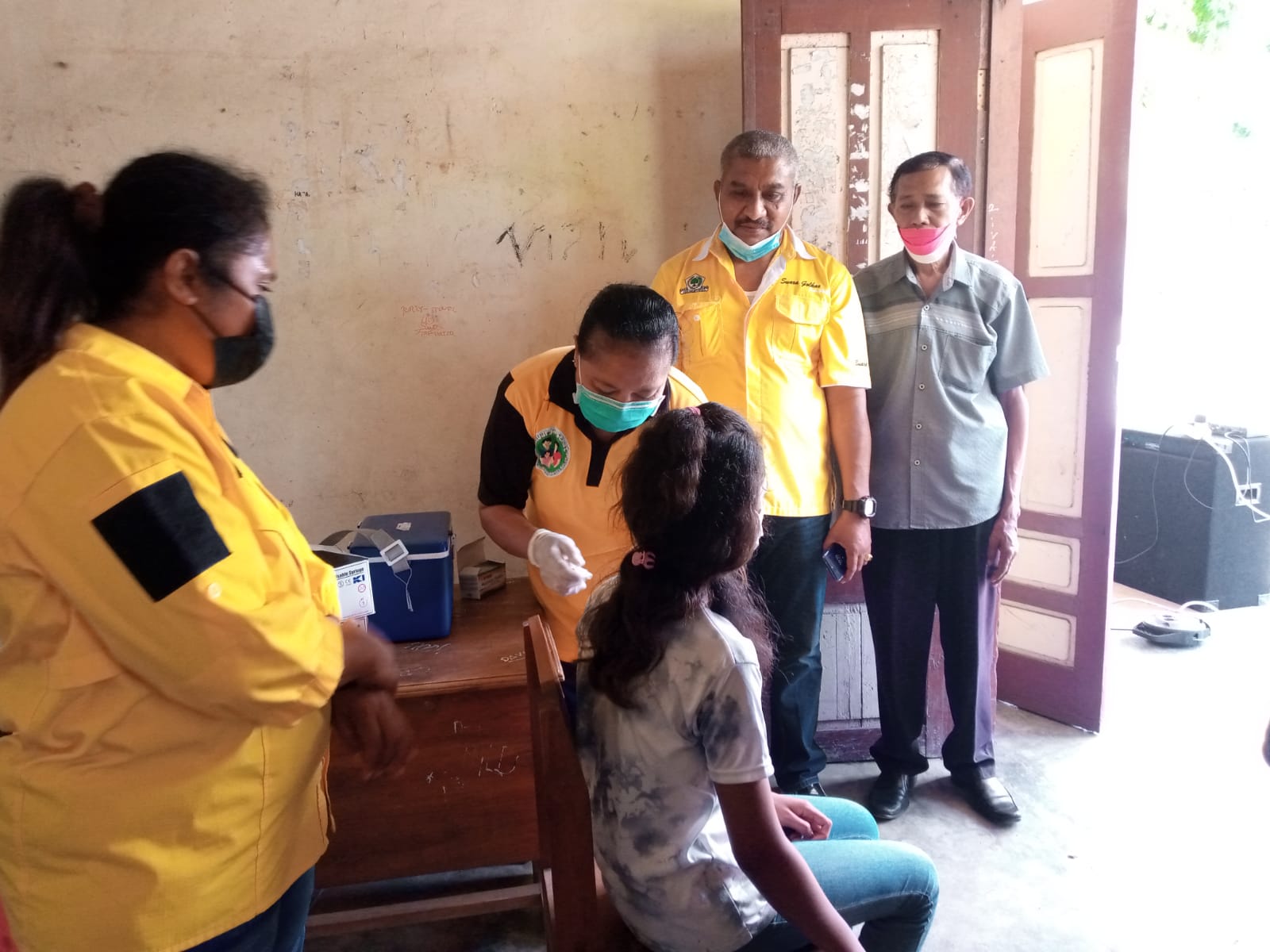 Kejar Capaian 40 %, Golkar Sikka Gencarkan Vaksinasi di Sekolah – Sekolah