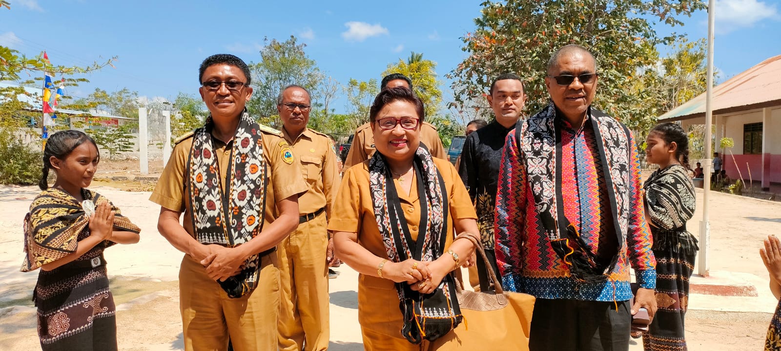 Ini Kata Dinas PKKO Sabu Raijua Saat Serah Terima Jabatan Kepala Sekolah SD Advent Nada 