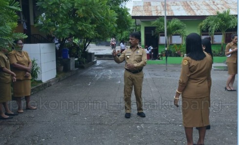 Pemkot  Kupang  Dorong Sekolah Edukasi Tentang Sampah 