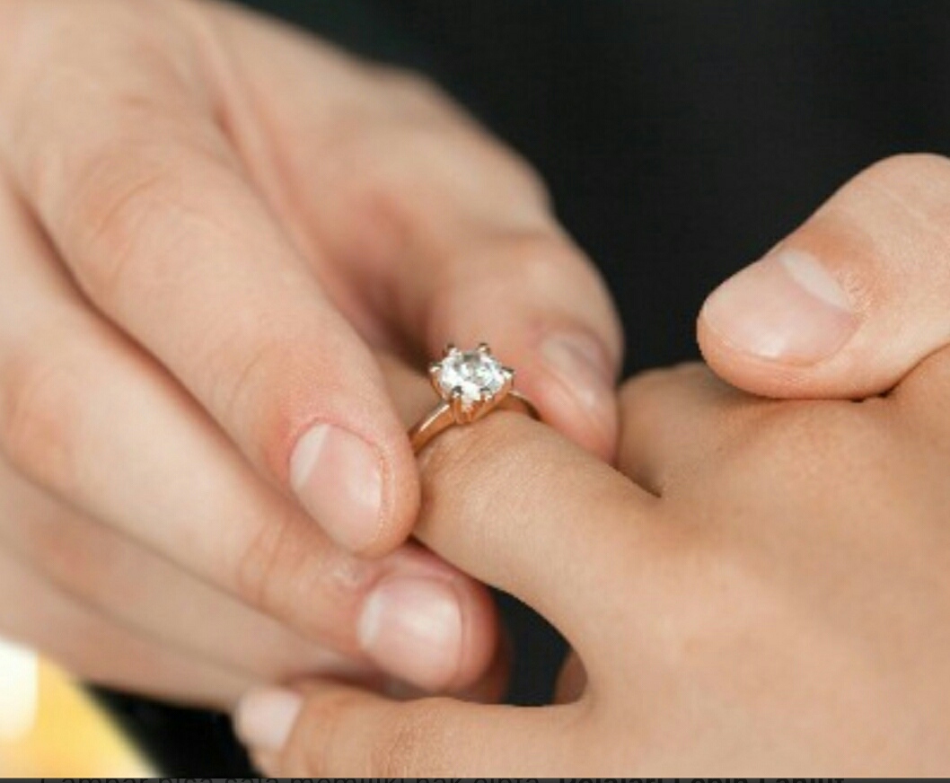 Tergugat Beberkan Awal Percekcokan Antara EM dan SB, Begini Jawaban Penggugat