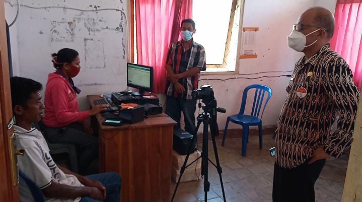 Lima Kecamatan di Malaka Lakukan Perekaman E-KTP Terpusat di Laenmanen 